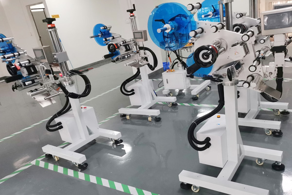 Dongkeng Precision CNC Machining Center (100% Part Interchangeability)